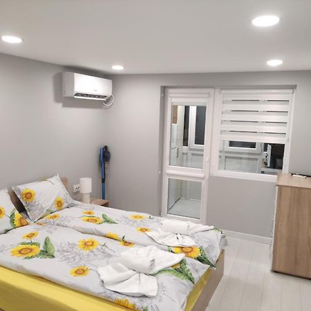 Minimo Apartman Rusze Kültér fotó